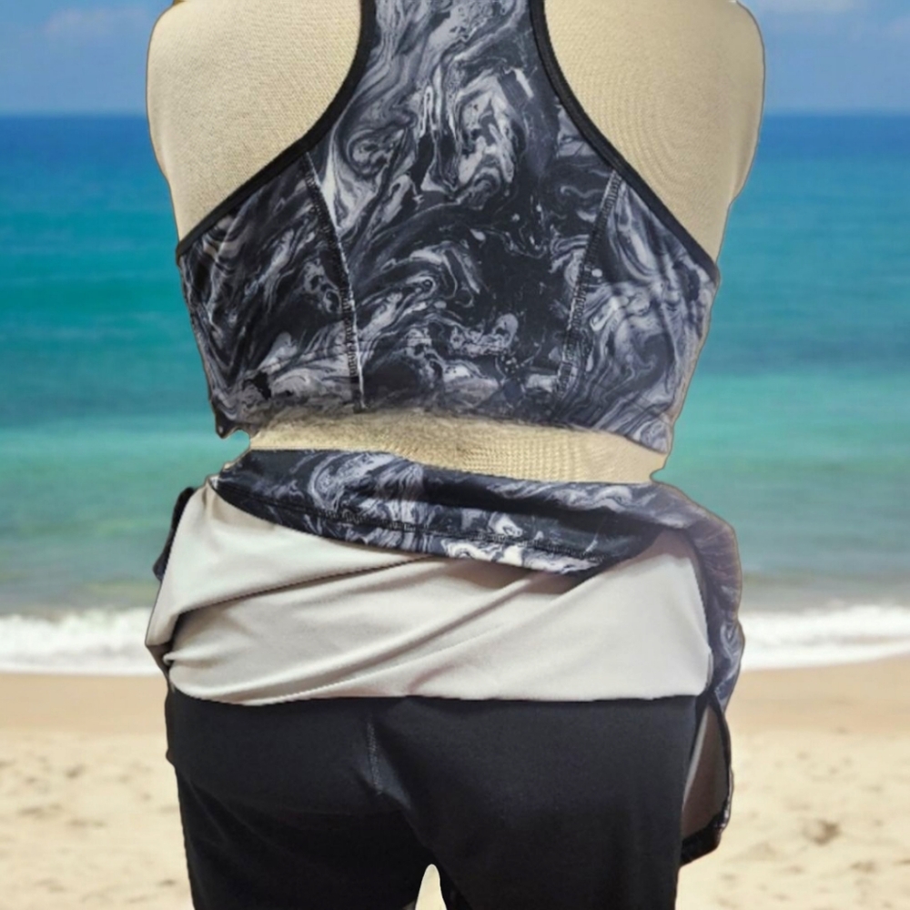 Athletic Woman's Set including sports bra and skort - Picture 3 of 6